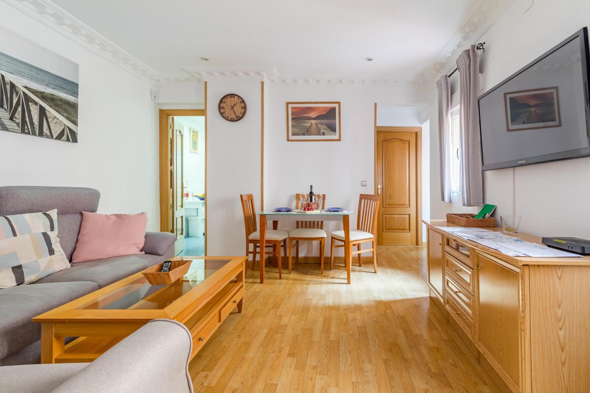 Apartamento Confortable Y Funcional En Vallecas Madrid Ngoại thất bức ảnh