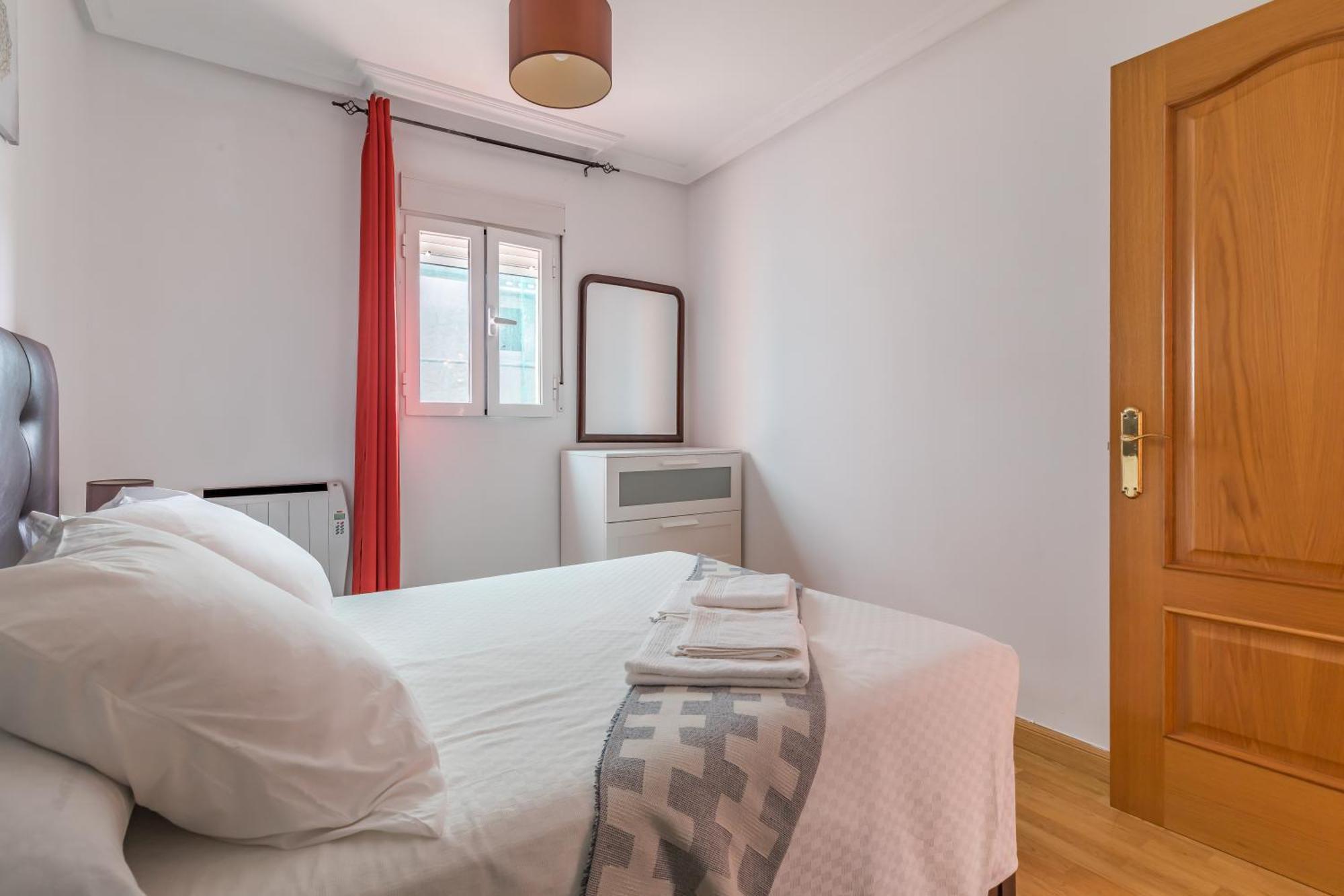 Apartamento Confortable Y Funcional En Vallecas Madrid Ngoại thất bức ảnh