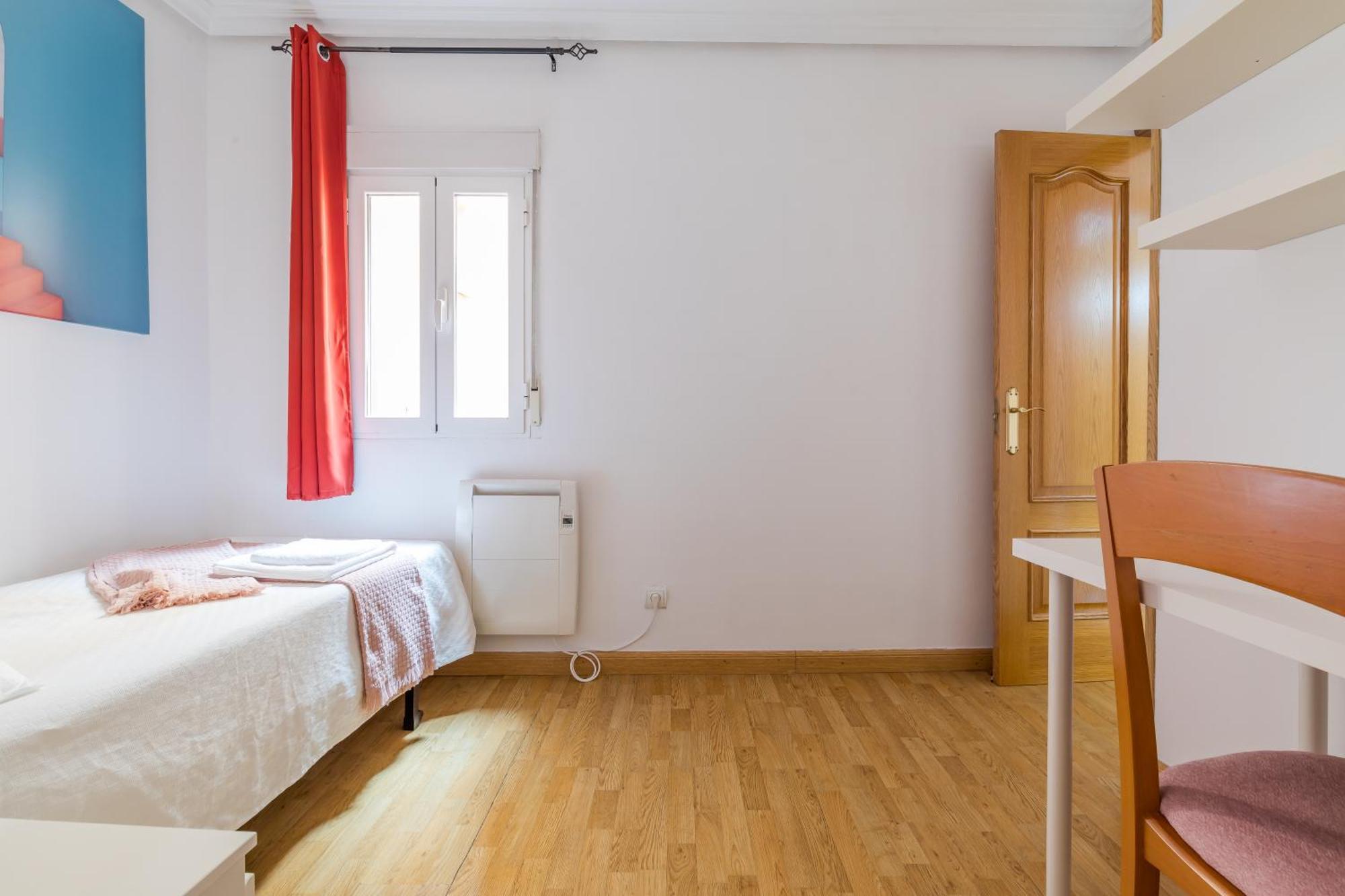 Apartamento Confortable Y Funcional En Vallecas Madrid Ngoại thất bức ảnh