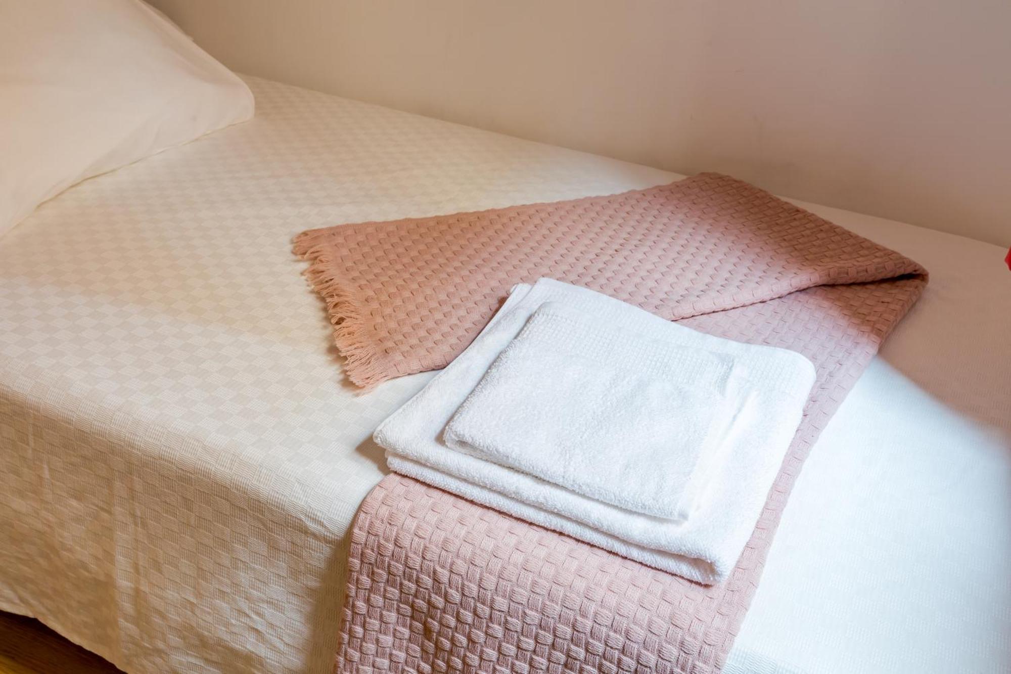 Apartamento Confortable Y Funcional En Vallecas Madrid Ngoại thất bức ảnh