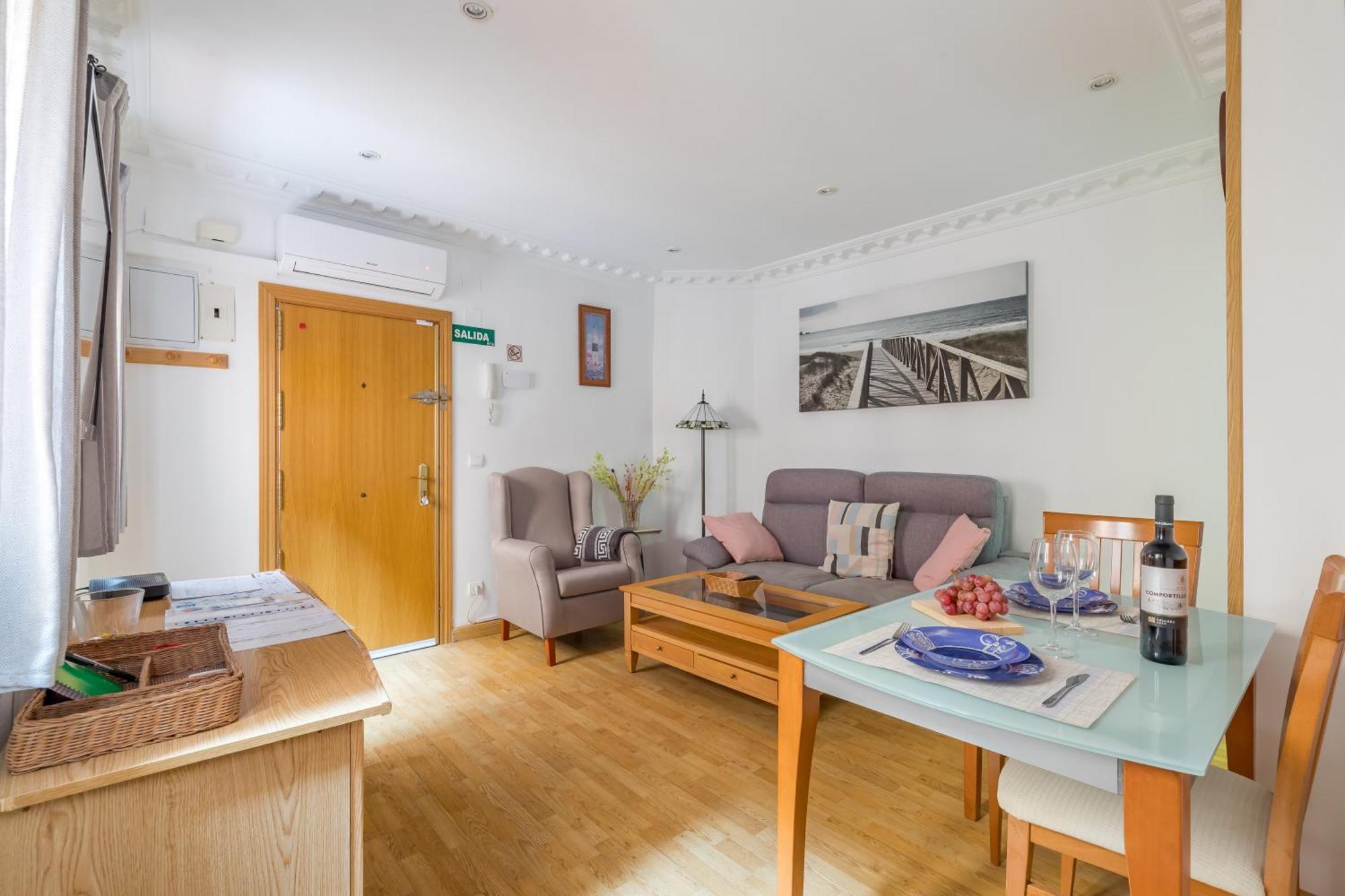 Apartamento Confortable Y Funcional En Vallecas Madrid Ngoại thất bức ảnh
